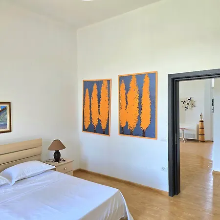 Sea View 092 Apartment *